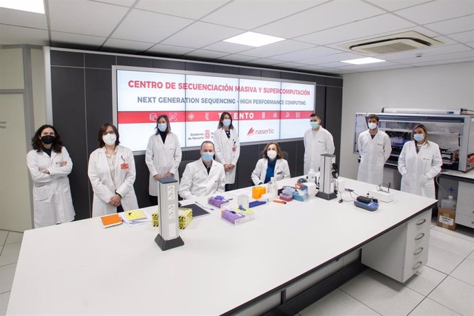 Equipo formado por el personal del Servicio de Microbiología Clínica del Complejo Hospitalario de Navarra (CHN) y de la empresa pública NASERTIC.