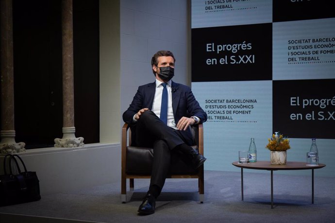 El líder del PP, Pablo Casado, participa en un debate sobre economía organizado por la Sociedad Barcelonesa de Estudios Económicos y Sociales de Foment del Treball, en Barcelona, Catalunya, (España), a 15 de marzo de 2021.