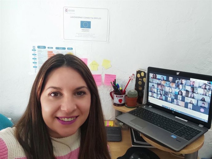 Ángela Pedraza, técnico de la Lanzadero de Empleo.