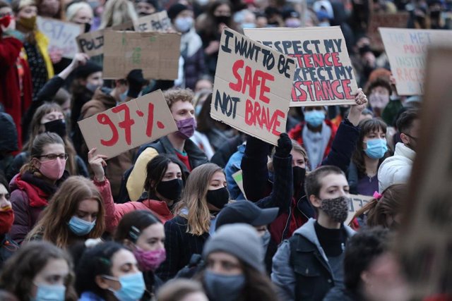 Protestas en Londres por el asesinato de Sarah Everard