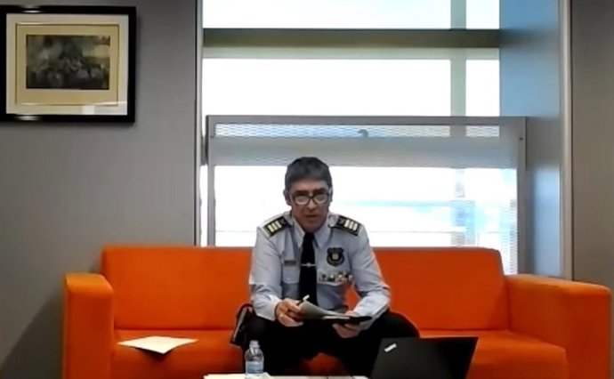 El mayor de los Mossos, Josep Lluís Trapero, durante su intervención en la jornada organizada por el Síndic de Greuges