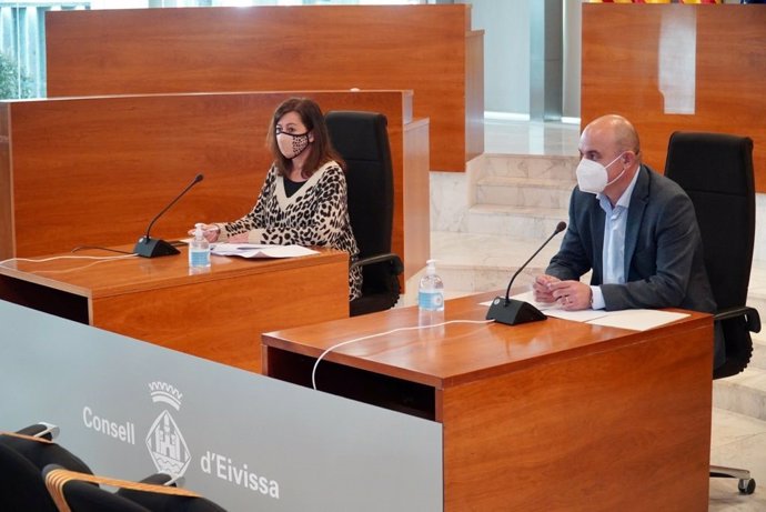 Armengol calcula que Ibiza recibirá unos 144 millones para beneficiar a unos 3.500 autónomos y a casi 3.000 empresas.