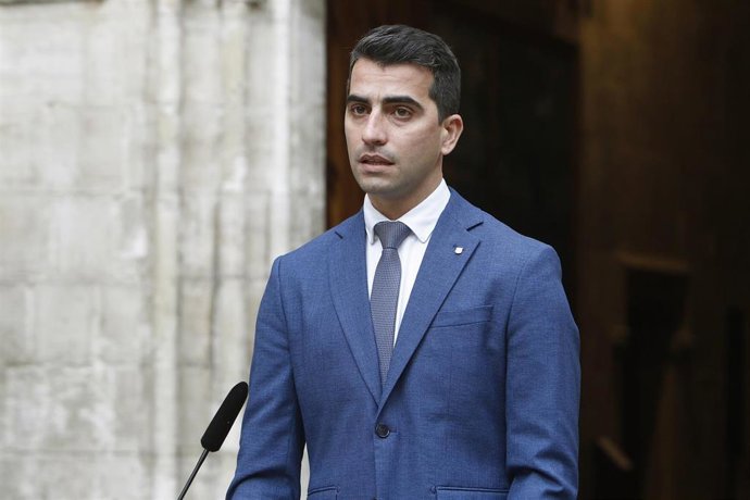 El conseller de Fondos Europeos, Universidad y Cultura, Miquel Company.   