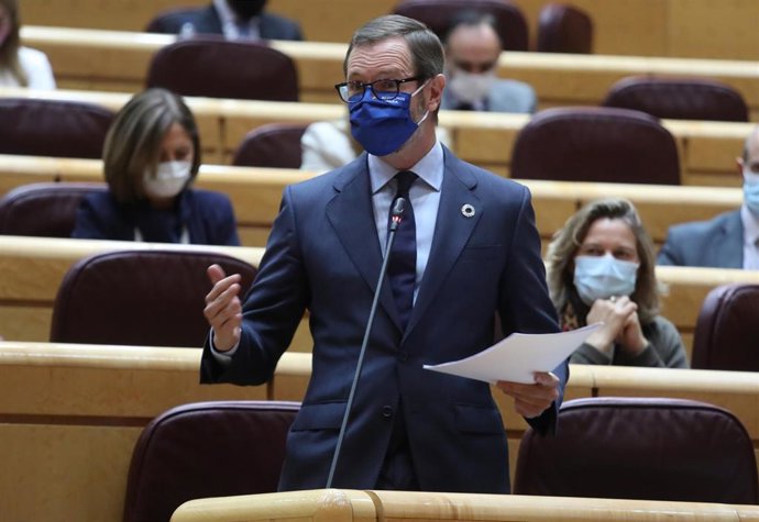 Archivo - El portavoz del PP en el Senado, Javier Maroto, interviene durante una sesión de control al Gobierno en el Senado, en Madrid (España), a 3 de noviembre de 2020. Durante el pleno de hoy, el Ejecutivo ha respondido a cuestiones relacionadas, ent