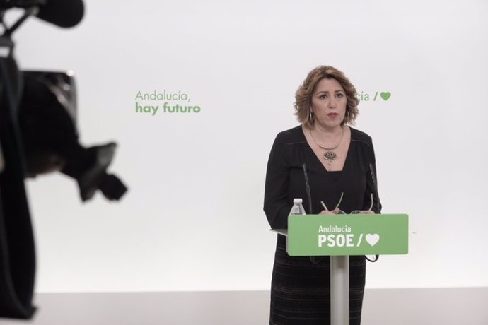 La secretaria general del PSOE, Susana Díaz, este martes en rueda de prensa.