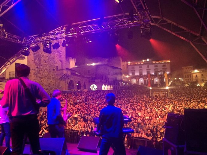 Archivo - Uno de los conciertos del festival Womad de Cáceres que ha suspendido las dos últimas ediciones de 2020 y 2021