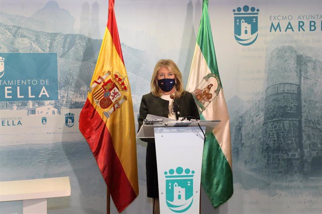 La alcaldesa de Marbella, Ángeles Muñoz, en rueda de prensa