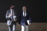 La Junta ve "razonable" que hosteleros protesten por su "complicada" situación y ultima su plan de ayudas directas