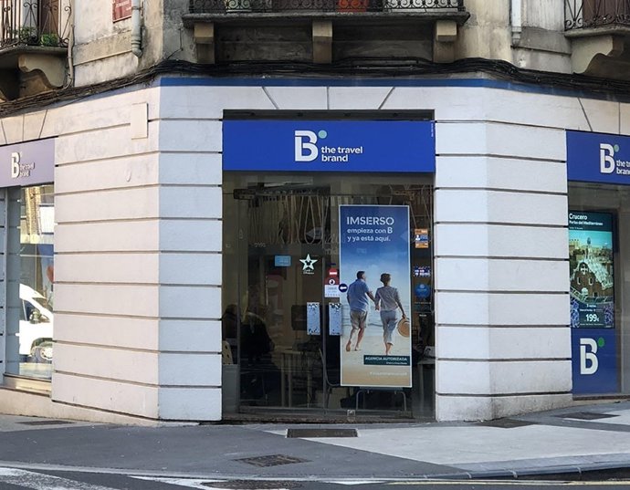 Archivo - Agencia de viajes B the Travel Brand en Irun (Gipuzkoa)