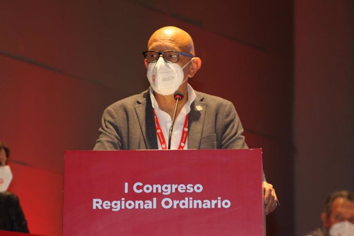 El secretario general de UGT Servicios Públicos de Extremadura, Manuel Fernández Colomo