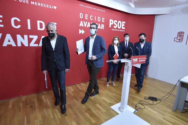 Rueda prensa de PSOE y Cs antes de la última reunión de los equipos negociadores