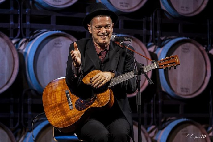 Archivo - Sevilla.- Juan Perro participa el próximo febrero en la segunda edición del ciclo de canción de autor 'Al Alba' 