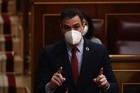 Sánchez i Casado obren la campanya madrilenya amb un encreuament de retrets