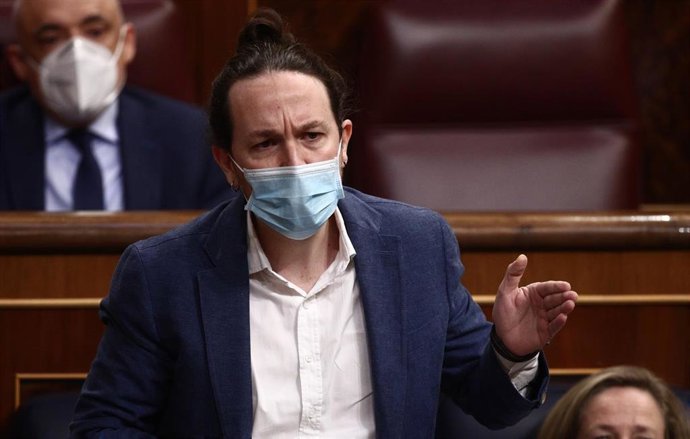 El vicepresidente segundo del Gobierno, Pablo Iglesias, interviene durante una sesión de control al Gobierno en el Congreso de los Diputados, en Madrid (España), a 10 de marzo de 2021. 