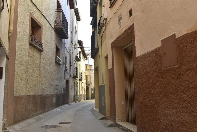 Una calle de un pueblo.