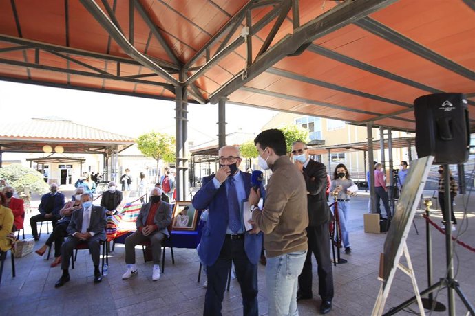 Un momento de la grabación del programa de radio