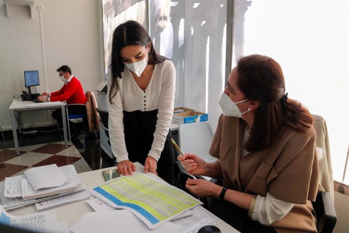 Oficina de tramitación de ayudas de Mérida