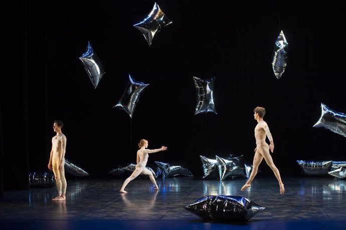 Archivo - El espectáculo 'Rain forest' del Ballet de Lorraine