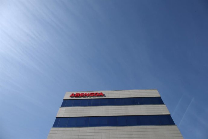 Edificio de la empresa Abengoa en la capital, Madrid, (España), a 11 de marzo de 2021. Abengoa, empresa dedicada a la ingeniería y construcción industrial en los sectores de transmisión y distribución de energía, ha decidido extender hasta el 31 de marz