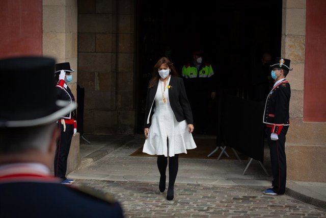 La candidata de Junts, Laura Borràs, quan sortia de l'Auditori del Parlament de Catalunya després de ser proclamada nova presidenta de la cambra catalana de la XIII legislatura, a Barcelona. Catalunya, (Espanya), 12 de març del 2021. 