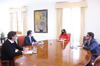 El PP defiende que una comunidad "que tanto ha aportado a la economía nacional" ahora reciba trato preferente de Madrid