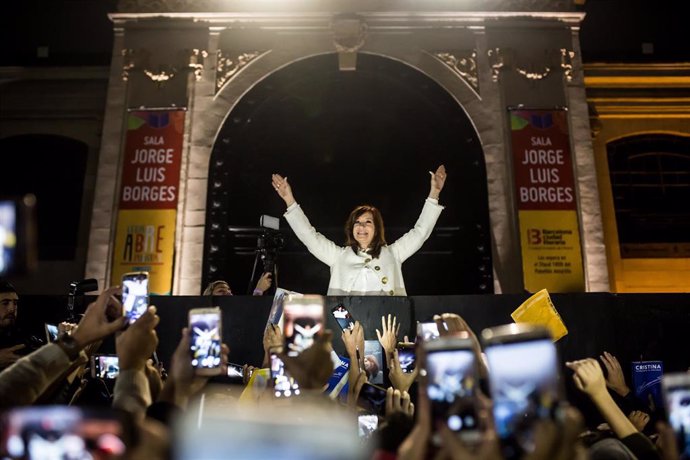 Archivo - La vicepresidenta de Argentina, Cristina Fernández de Kirchner