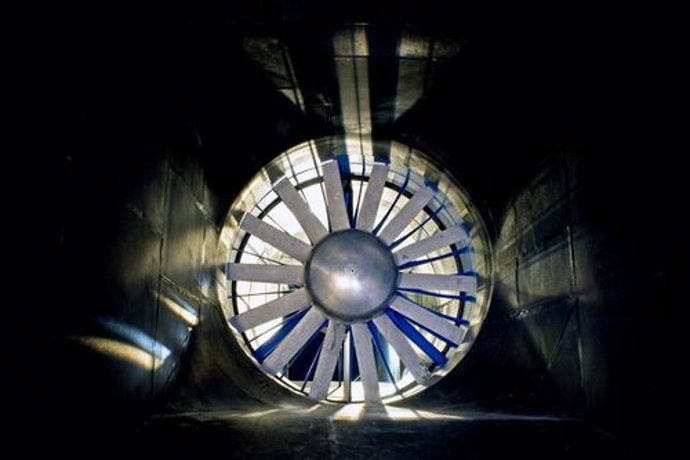 Foto de un interior de túnel de viento