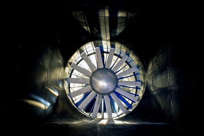 Foto de un interior de túnel de viento