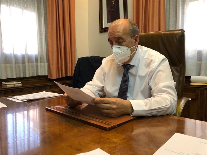 Archivo - El presidne de la DPT, Manuel Rando