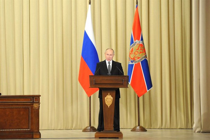 El presidente de Rusia, Vladimir Putin, habla durante una reunión con el Servicio Federal de Seguridad Ruso (FSB).