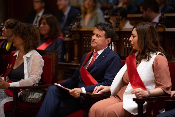 Archivo - Manuel Valls en el recibimiento del presidente de la Generalitat de Cataluña, Quim Torra, a los nuevos concejales del Ayuntamiento de Barcelona