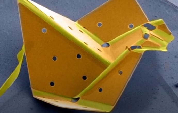 Pajarita de origami de 60 micrones