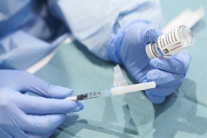Cvirus.- Un total de 254.781 vacunas anticovid se han administrado ya en Euskadi, de las que 69.482 son segundas dosis