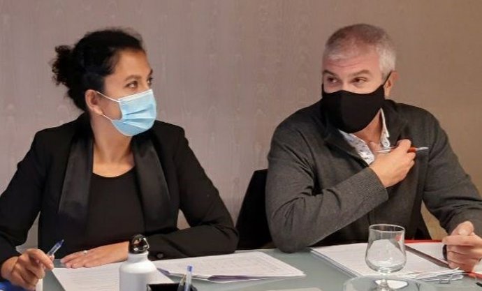 El director insular de Territorio y Paisaje del Consell de Mallorca, Miquel Vadell, y la consellera de Territorio, Maria Antnia Garcías.