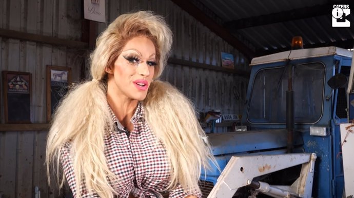 Dean Goodwin-Evans, el primer granjero Drag Queen en Reino Unido cuenta su historia