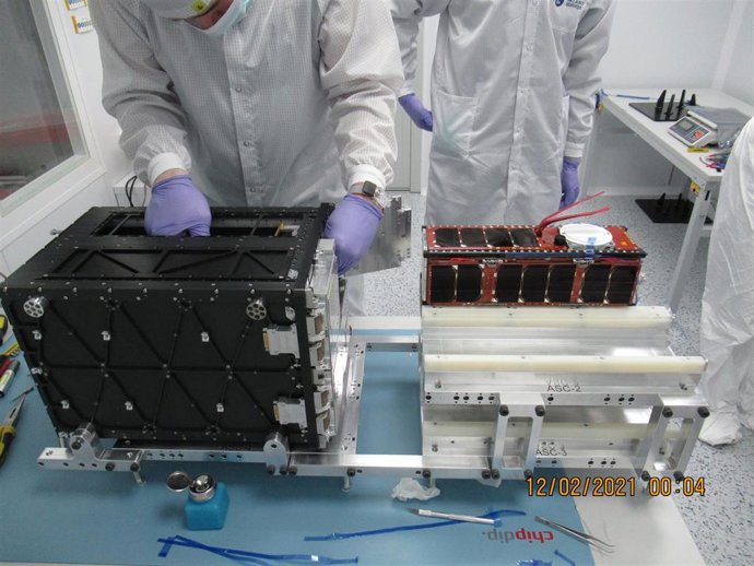 Archivo - El nanosatélite catalán Sateliot