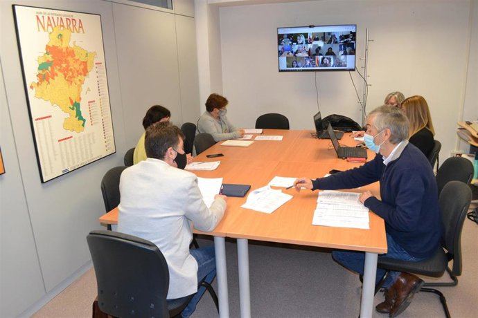 Un momento de la Conferencia Sectorial de Justicia, con el consejero Eduardo Santos y el director general de Justicia, Rafael Sainz de Rozas