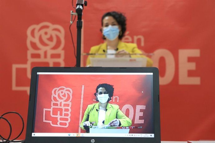 Archivo - Nota, Fotos, Audios Y Vídeos Mercedes Gámez Sobre El Tranvía De Jaén