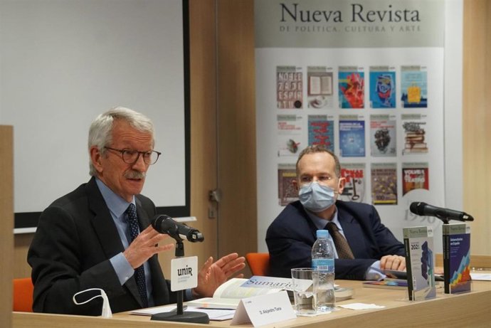 Alejandro Tiana y José María Vázquez García-Peñuela en UNIR