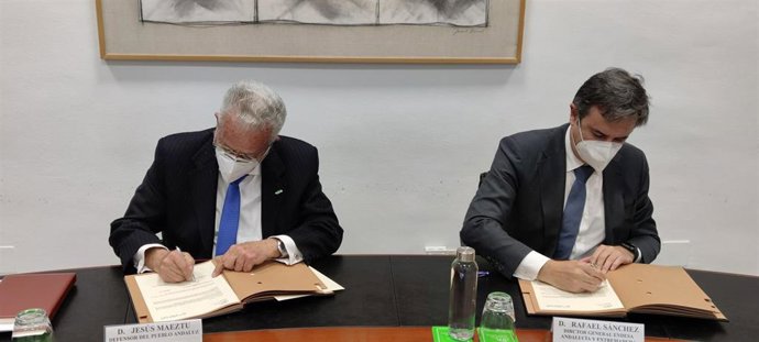 Endesa y el Defensor del Pueblo Andaluz renuevan su acuerdo de colaboración en la intermediación de conflictos.