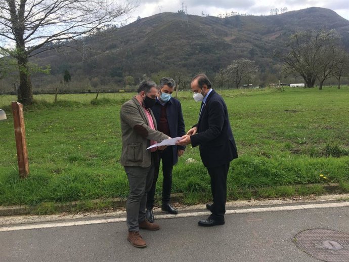 Np, Fotos Y Audios Consejero Medio Rural Visita Ribera De Arriba