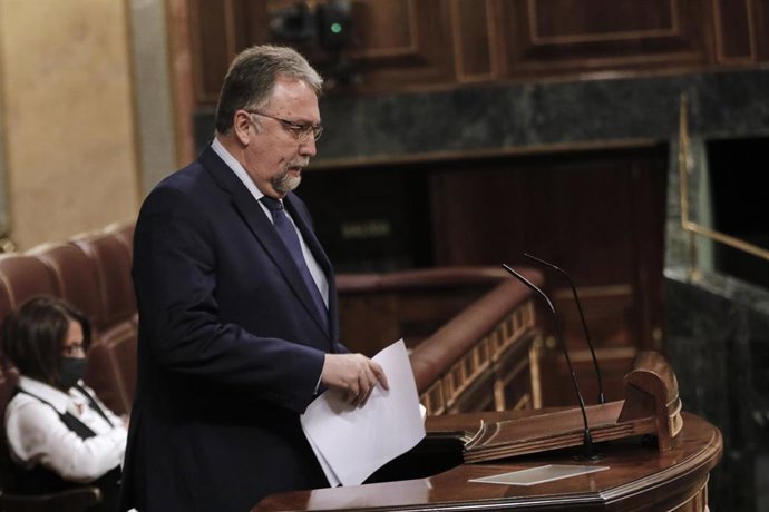 Archivo - El diputado de Foro por Asturias en el Congreso, Isidro Martínez Oblanca