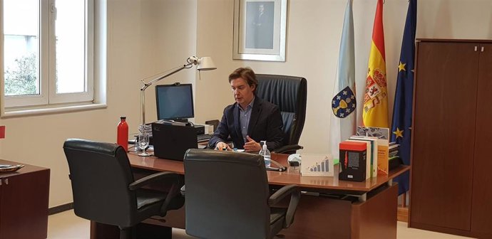 Encuentro virtual en el que participa Gamallo