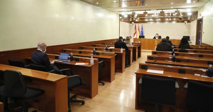 Sesión de la Comisión de Peticiones y Participación Ciudadana de las Cortes de C-LM