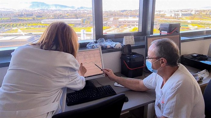 Nota Y Recursos Audiovisuales: La Unidad Del Sueño Del Clínico San Cecilio Atiende A Más De 7.000 Personas Con Problemas Respiratorios Al Dormir