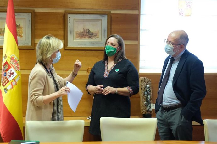 Firma acuerdo Junta y satse