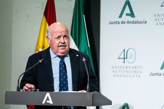 El consejero de Salud y Familias, Jesús Aguirre, durante la rueda de prensa posterior al Consejo de Gobierno de la Junta de Andalucía. En Sevilla (Andalucía, España), a 02 de marzo de 2021.