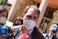 Valero (IU) reclama cambiar una PAC que "beneficia a los grandes tenedores en perjuicio de los que trabajan la tierra"