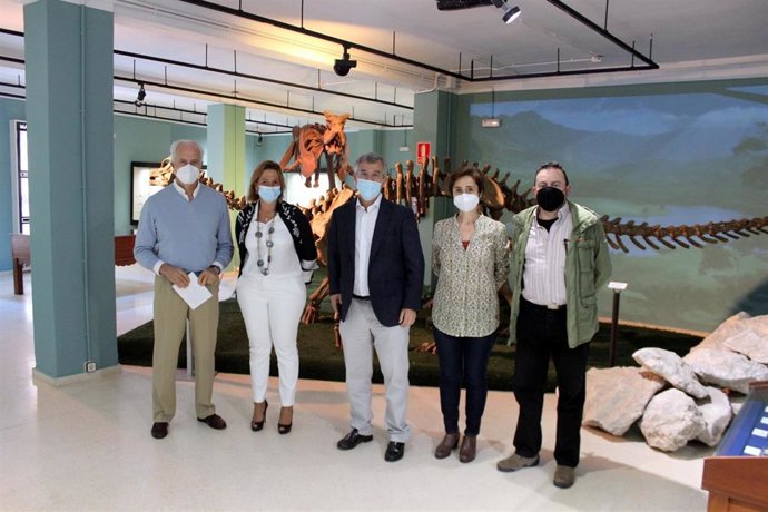 El Ayuntamiento de Estepona renueva las instalaciones del Museo Paleontológico ampliando su zona de exposición
