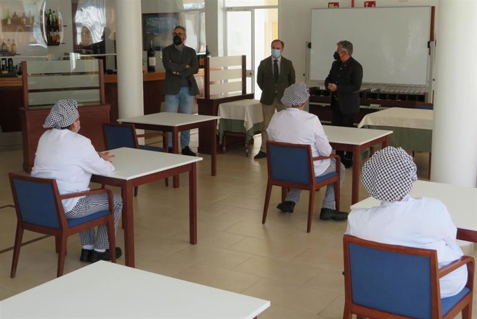 Inicio del curso de cocina en la Escuela de Hostelería de Islantilla